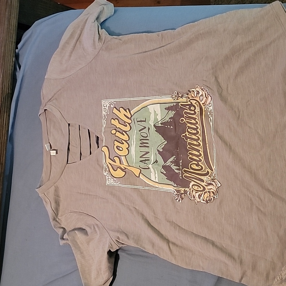 Cute fashion tshirt
